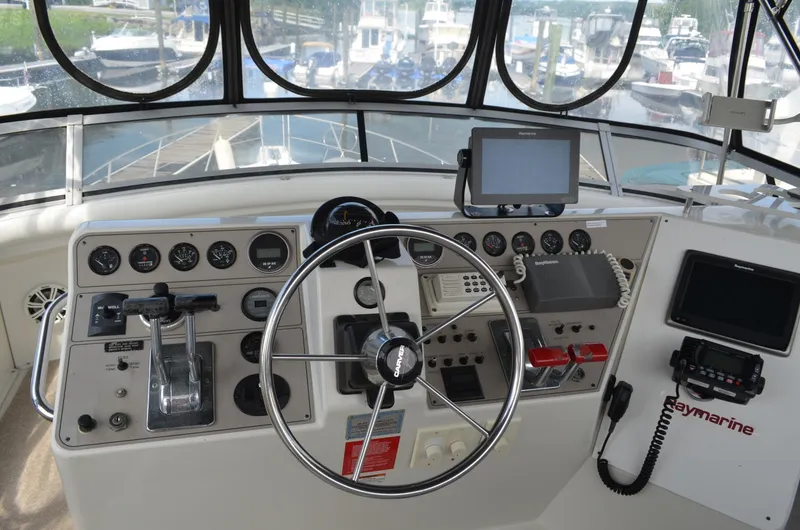 Slide: The Image of Carver Yachts 440 Motor Yacht 1996 - 7507686