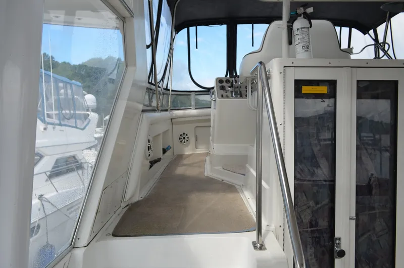 Slide: The Image of Carver Yachts 440 Motor Yacht 1996 - 7507685