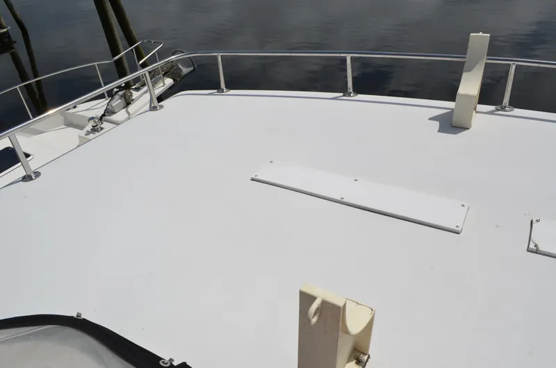 Slide: The Image of Carver Yachts 440 Motor Yacht 1996 - 7507696