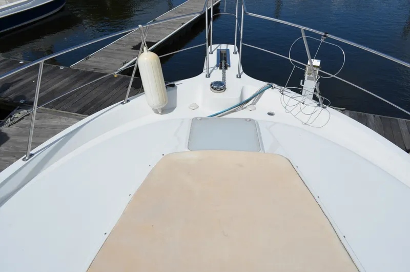 Slide: The Image of Carver Yachts 440 Motor Yacht 1996 - 7507741