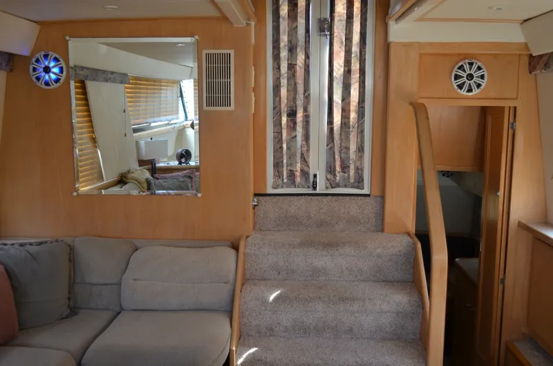 Slide: The Image of Carver Yachts 440 Motor Yacht 1996 - 7507709