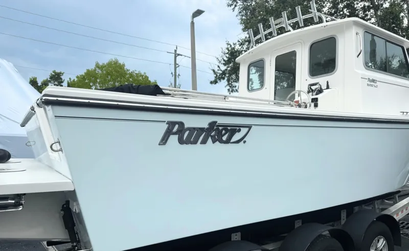 Slide: The Image of Parker Marine 2520 XLD 2023 - 7509359