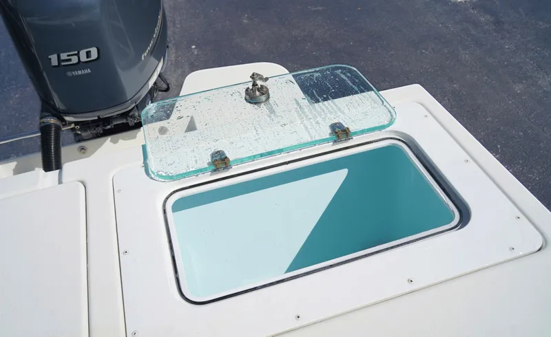 Slide: The Image of Parker Marine 2520 XLD 2023 - 7589958