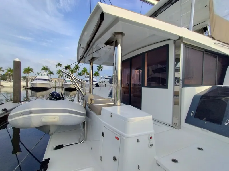 Slide: The Image of 2023 Bali 4.8 dinghy - 7510421