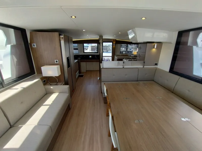 Slide: The Image of 2023 Bali 4.8 interior - 7510442