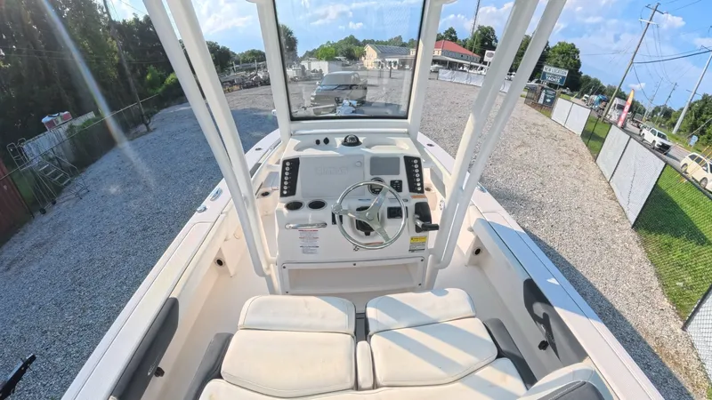 Slide: The Image of Robalo 246 Cayman 2021 - 7509494