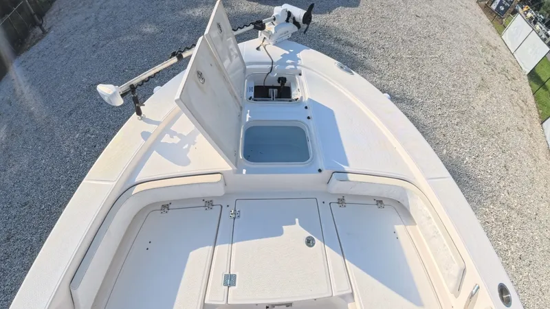 Slide: The Image of Robalo 246 Cayman 2021 - 7509491