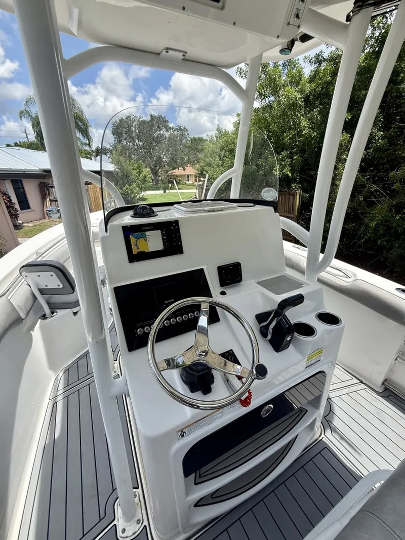 Slide: The Image of Sea Pro 219CC 2020 - 7511212