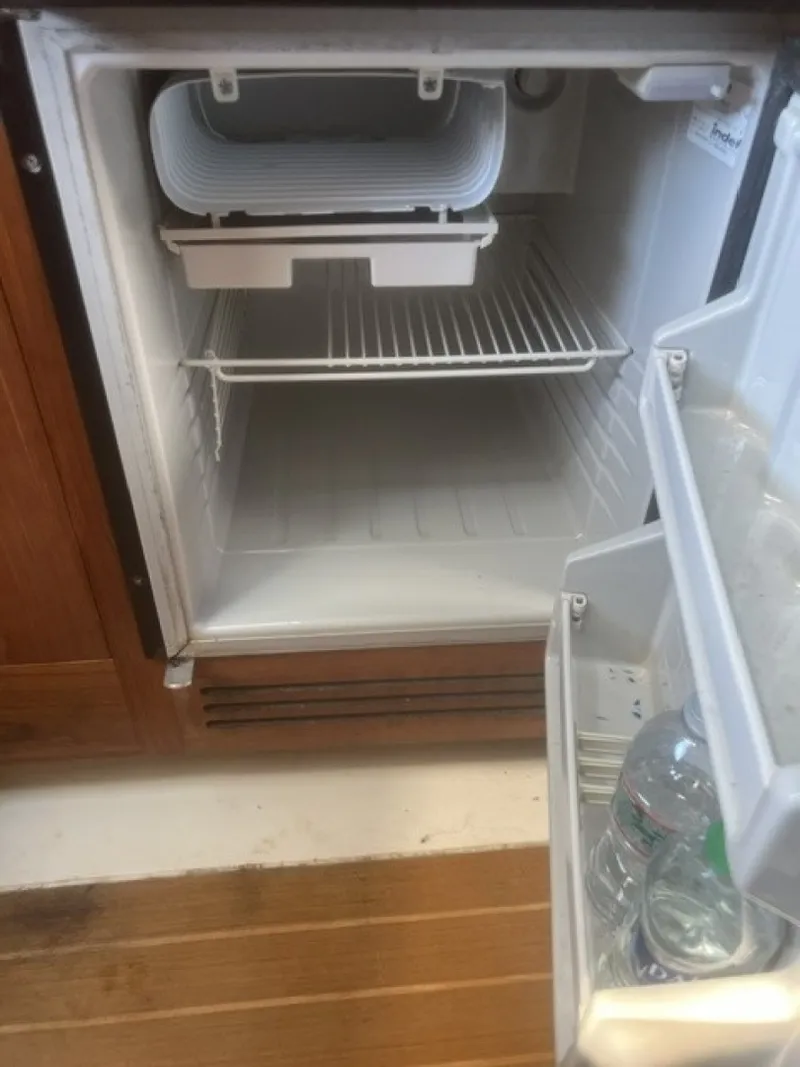 Slide: The Image of Isotherm Fridge - 7511719