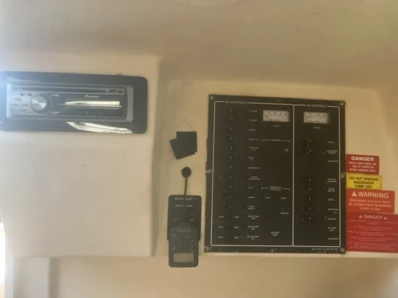 Slide: The Image of Pioneer Stereo & Main Panel - 7511713