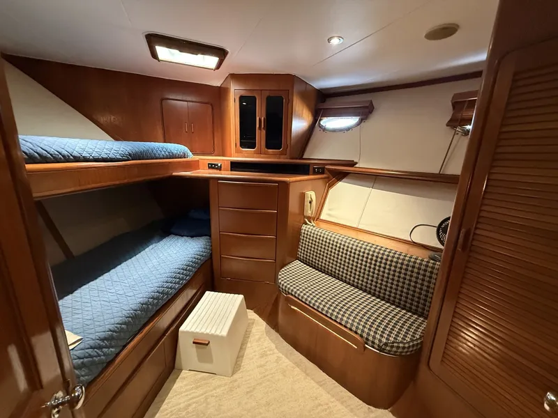 Slide: The Image of Forward Stateroom - 7512198