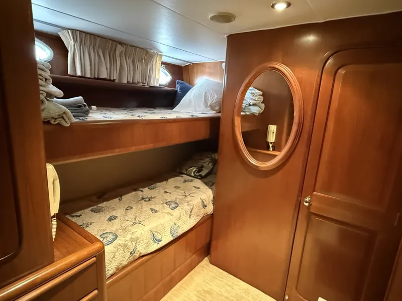 Slide: The Image of Guest Cabin Starboard Side_1 - 7512205