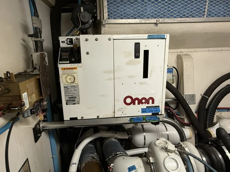 Slide: The Image of ONAN 5k Generator - 7512221