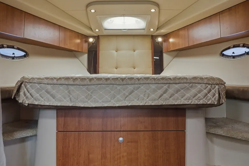 Slide: The Image of Cruisers 360 Express 2010 - 8136180
