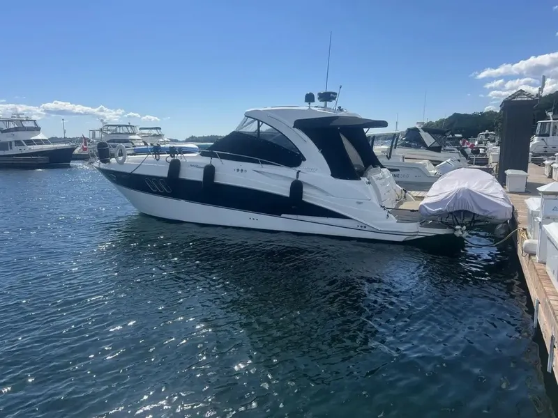 The Image of Cruisers 360 Express 2010 - 7512127