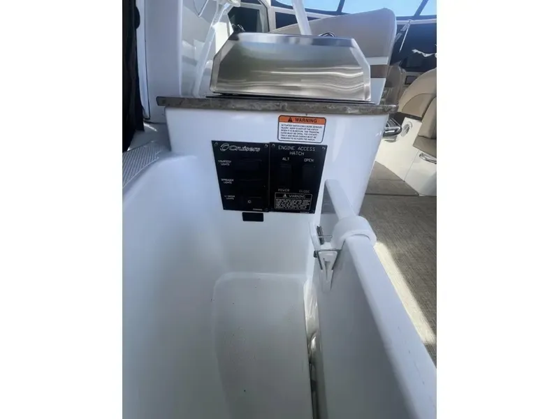 Slide: The Image of Cruisers 360 Express 2010 - 7512147
