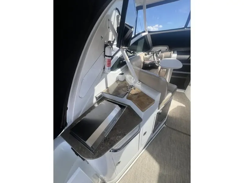 Slide: The Image of Cruisers 360 Express 2010 - 7512144