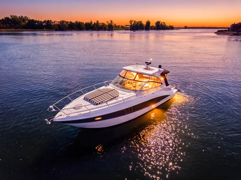 Slide: The Image of Cruisers 360 Express 2010 - 8136164