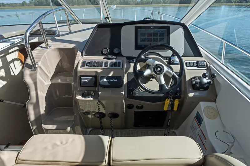 Slide: The Image of Cruisers 360 Express 2010 - 8136172