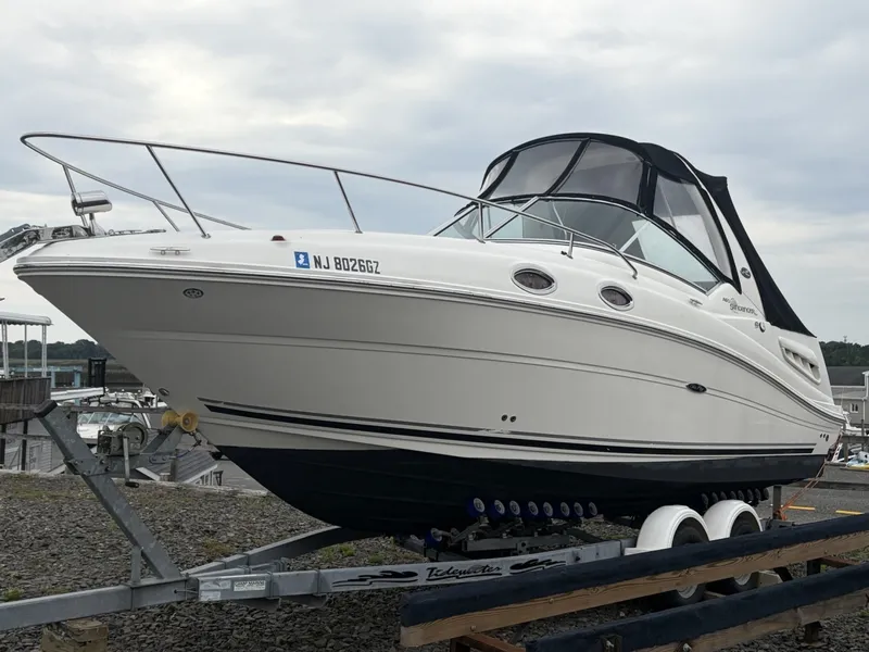 Slide: The Image of Sea Ray Sundancer 260 2007 - 7512405