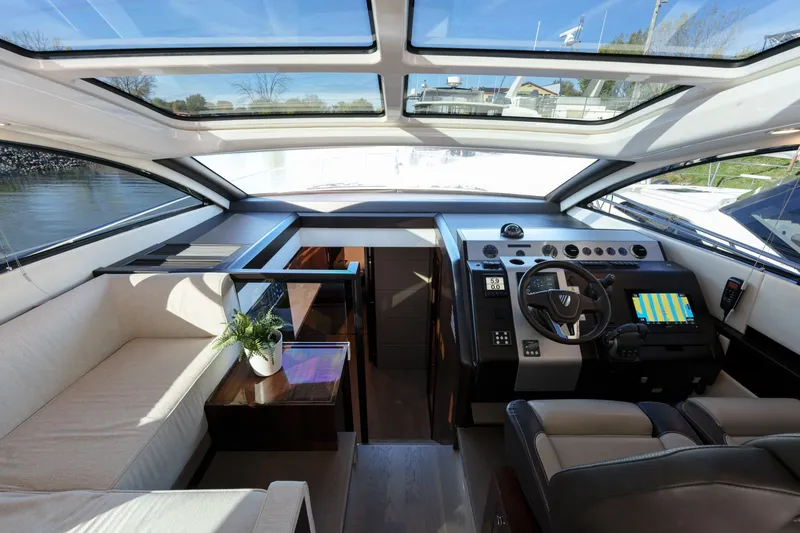 Slide: The Image of Fairline Targa 50 2023 - 7512532