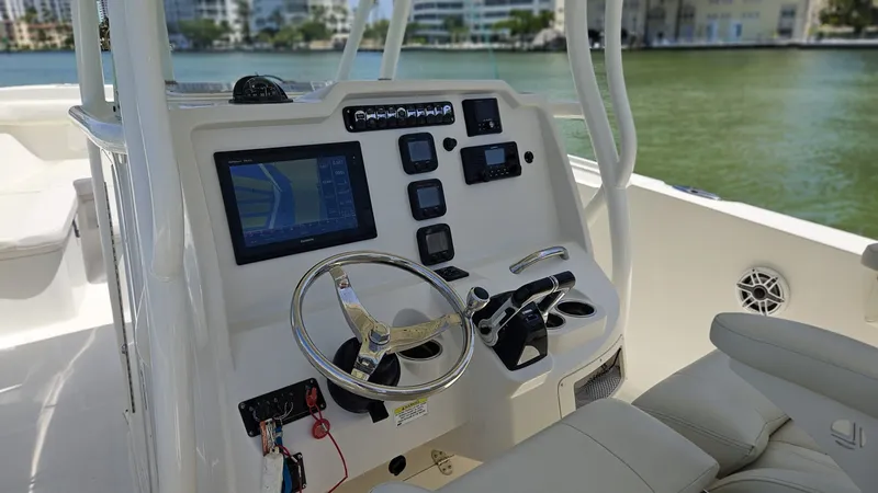 Slide: The Image of Sailfish 320CC 2014 - 7512696