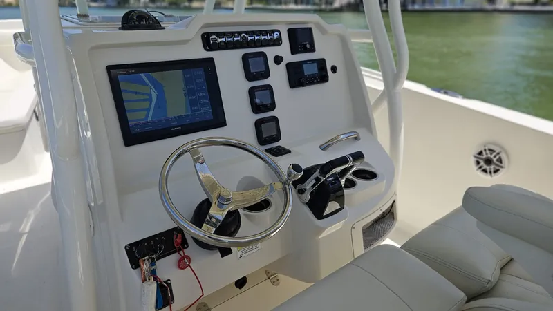 Slide: The Image of Sailfish 320CC 2014 - 7512685