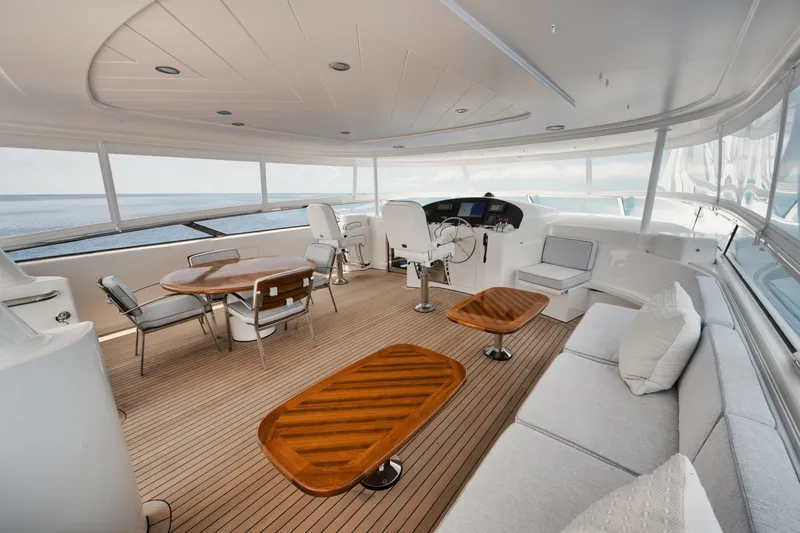 Slide: The Image of Westport Raised Pilothouse MY 2003 - 7519016