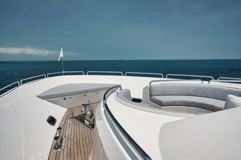 Slide: The Image of Westport Raised Pilothouse MY 2003 - 7519022