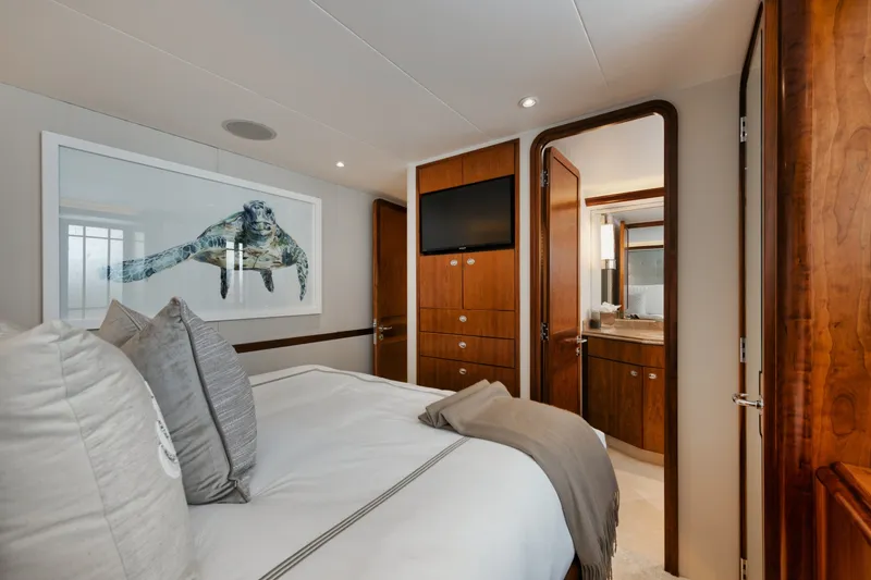Slide: The Image of Westport Raised Pilothouse MY 2003 - 7518954