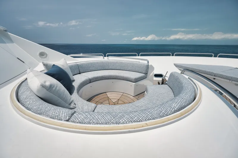 Slide: The Image of Westport Raised Pilothouse MY 2003 - 7519023