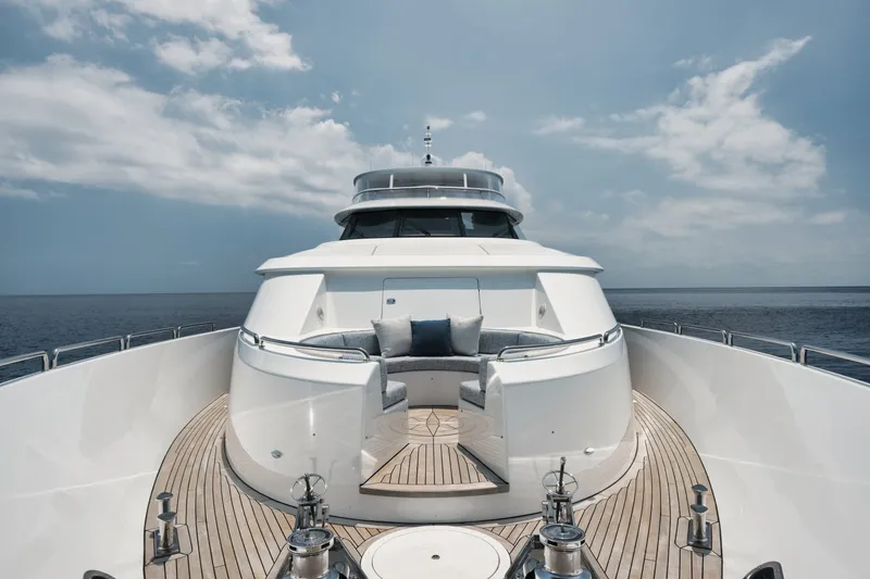 Slide: The Image of Westport Raised Pilothouse MY 2003 - 7519025
