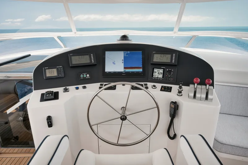 Slide: The Image of Westport Raised Pilothouse MY 2003 - 7519004