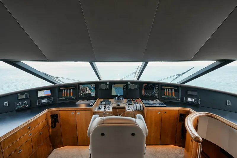 Slide: The Image of Westport Raised Pilothouse MY 2003 - 7518989