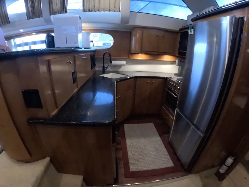 Slide: The Image of Carver Yachts 466 Motor Yacht 2002 - 7512893