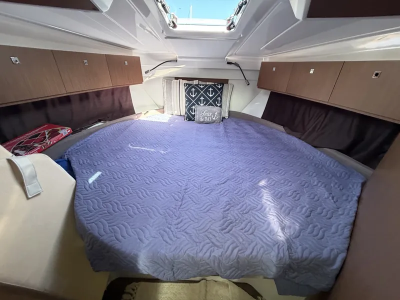 Slide: The Image of Beneteau Antares 2021 - 7513087