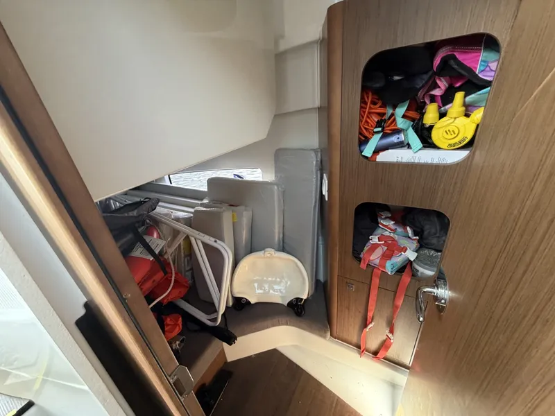 Slide: The Image of Beneteau Antares 2021 - 7513089
