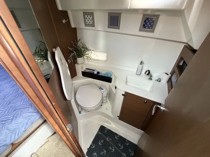 Slide: The Image of Beneteau Antares 2021 - 7513085
