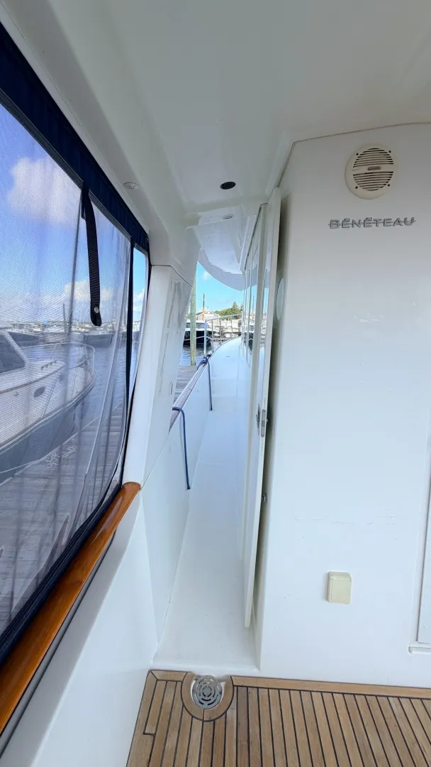 Slide: The Image of Beneteau SWIFT TRAWLER 42 2006 - 7517679