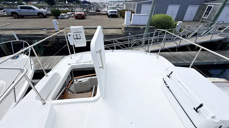 Slide: The Image of Beneteau SWIFT TRAWLER 42 2006 - 7517687
