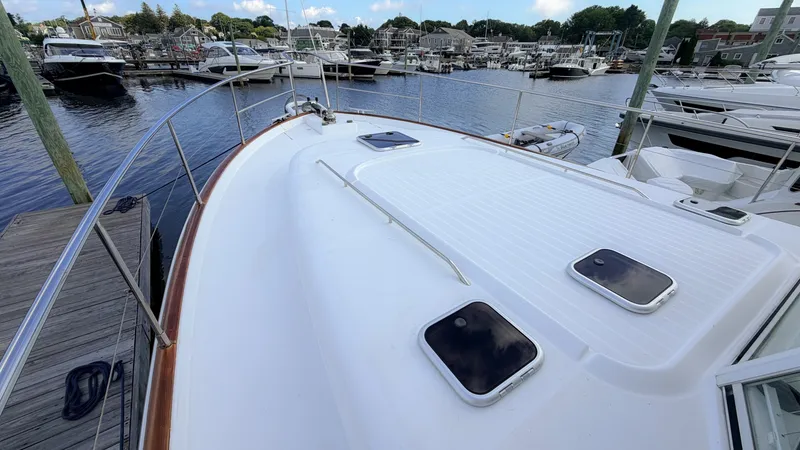 Slide: The Image of Beneteau SWIFT TRAWLER 42 2006 - 7517690