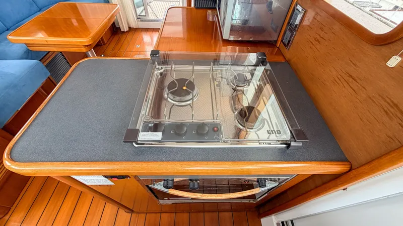 Slide: The Image of Beneteau SWIFT TRAWLER 42 2006 - 7517666
