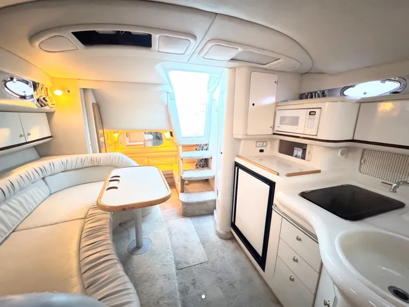 Slide: The Image of Sea Ray 330 Sundancer 1997 - 7523531