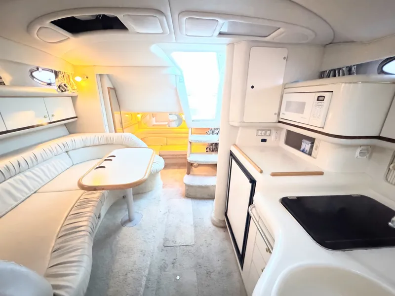 Slide: The Image of Sea Ray 330 Sundancer 1997 - 7523530