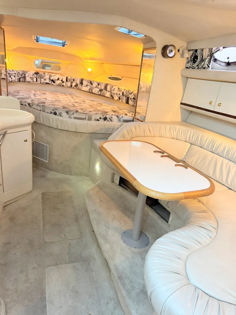 Slide: The Image of Sea Ray 330 Sundancer 1997 - 7523524