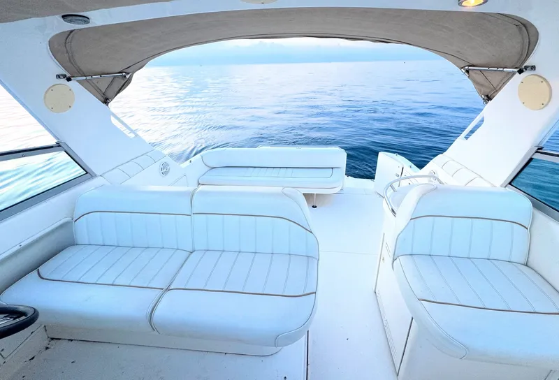 Slide: The Image of Sea Ray 330 Sundancer 1997 - 7523517
