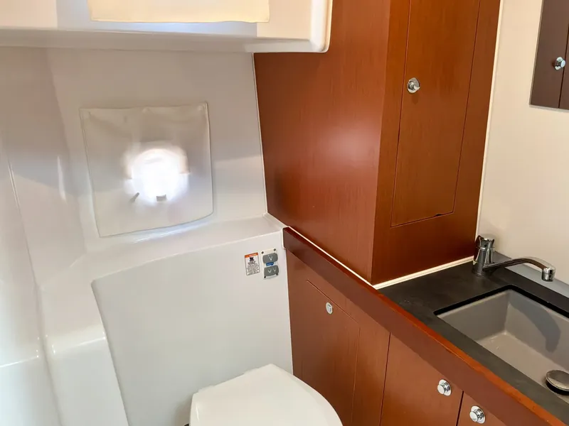 Slide: The Image of Beneteau SWIFT TRAWLER 30 2017 - 7518095
