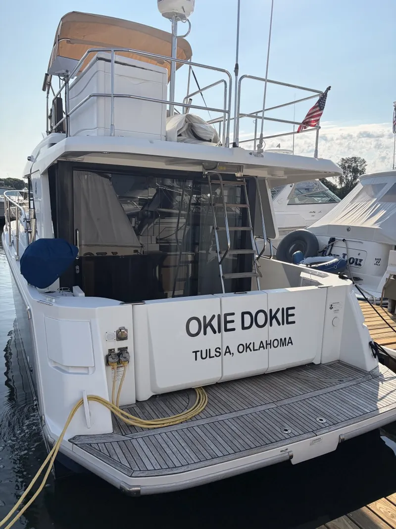 Slide: The Image of Beneteau SWIFT TRAWLER 30 2017 - 7518116