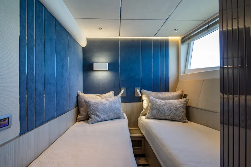 Slide: The Image of Galeon 620 FLY 2027 - 7518846