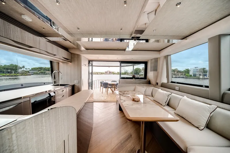 Slide: The Image of Galeon 620 FLY 2027 - 8051273